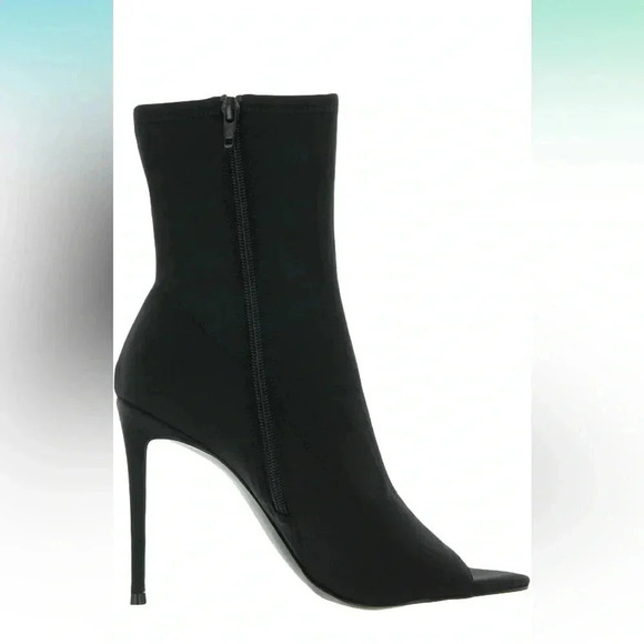 Steve Madden women’s Finley fashion boots Sz 6 M nwob - Picture 2 of 3